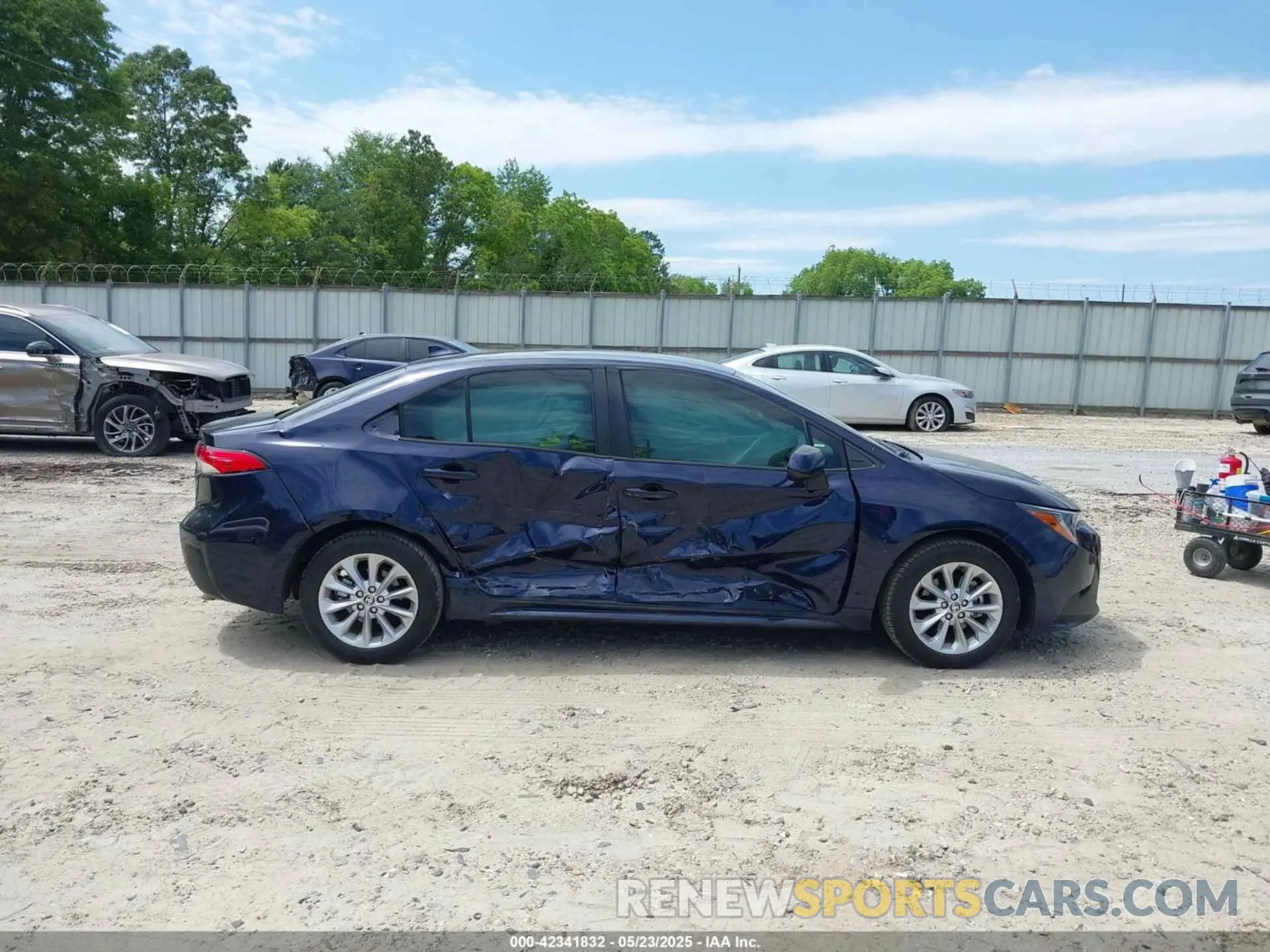 13 Photograph of a damaged car JTDVPMAE7MJ123362 TOYOTA COROLLA 2021