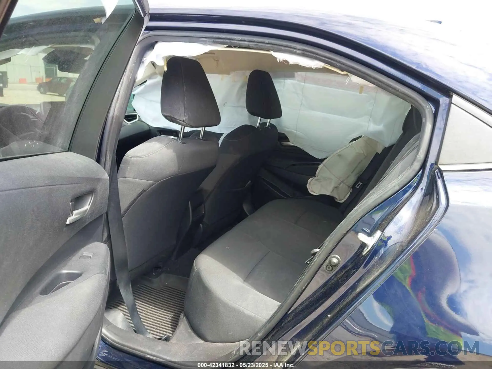 8 Photograph of a damaged car JTDVPMAE7MJ123362 TOYOTA COROLLA 2021