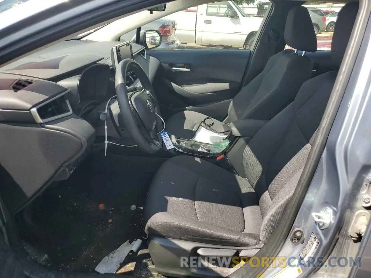 7 Photograph of a damaged car JTDVPMAE7MJ136371 TOYOTA COROLLA 2021