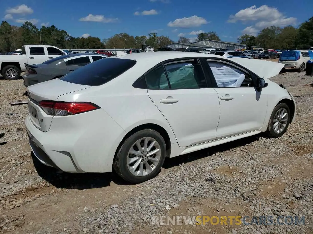 3 Photograph of a damaged car JTDVPMAE7MJ162310 TOYOTA COROLLA 2021