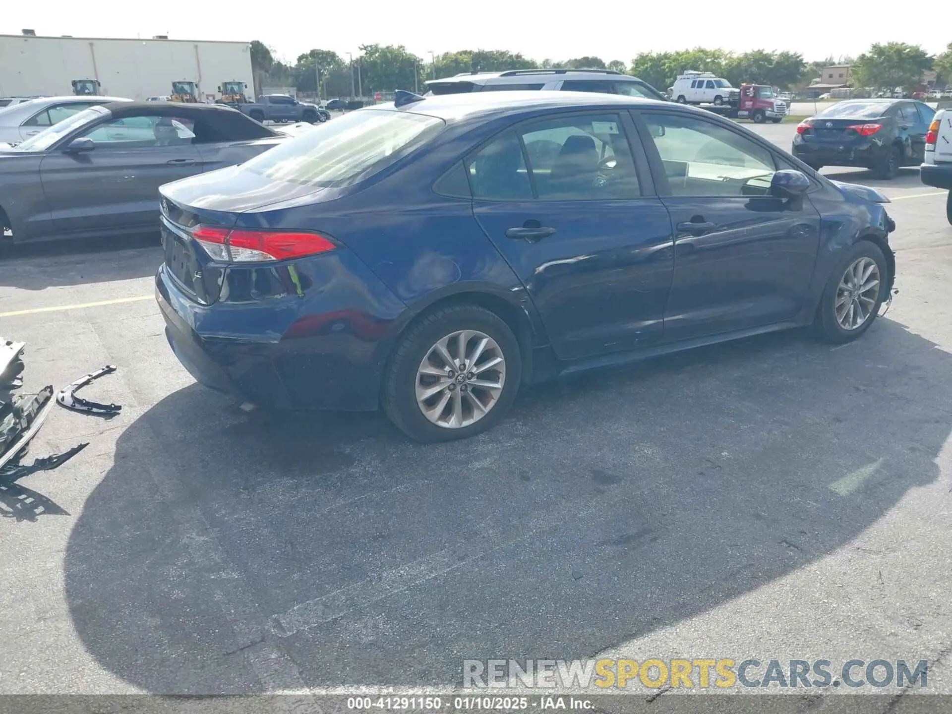 4 Photograph of a damaged car JTDVPMAE7MJ171752 TOYOTA COROLLA 2021