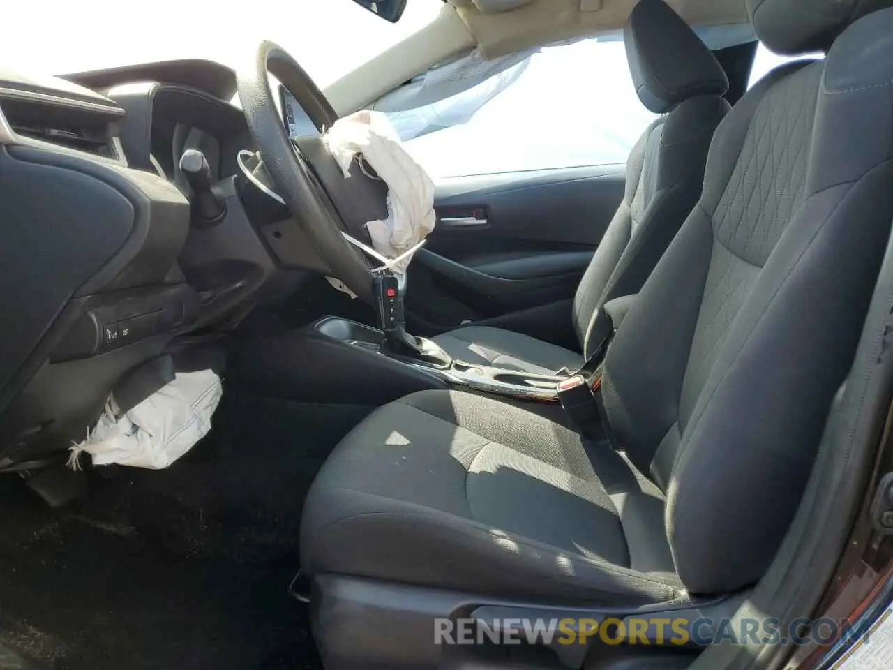 7 Photograph of a damaged car JTDVPMAE7MJ174067 TOYOTA COROLLA 2021
