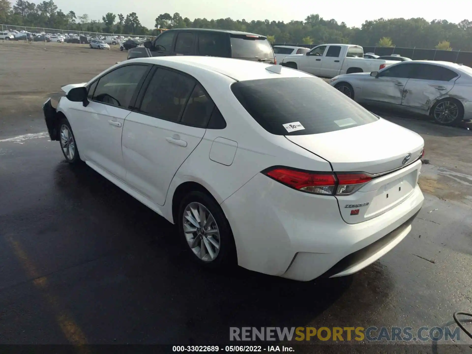 3 Photograph of a damaged car JTDVPMAEXMJ142620 TOYOTA COROLLA 2021