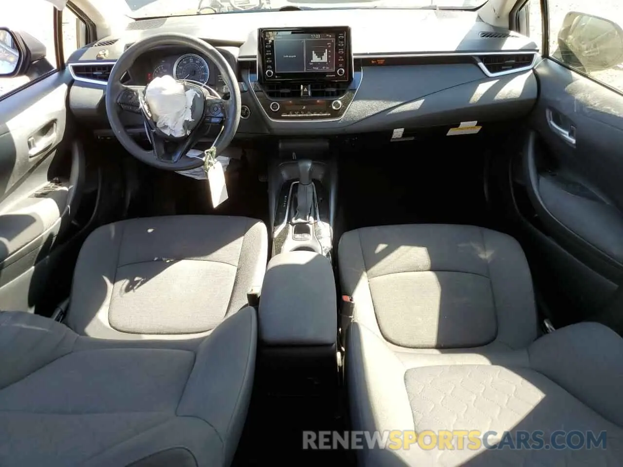 8 Photograph of a damaged car JTDVPMAEXMJ159983 TOYOTA COROLLA 2021