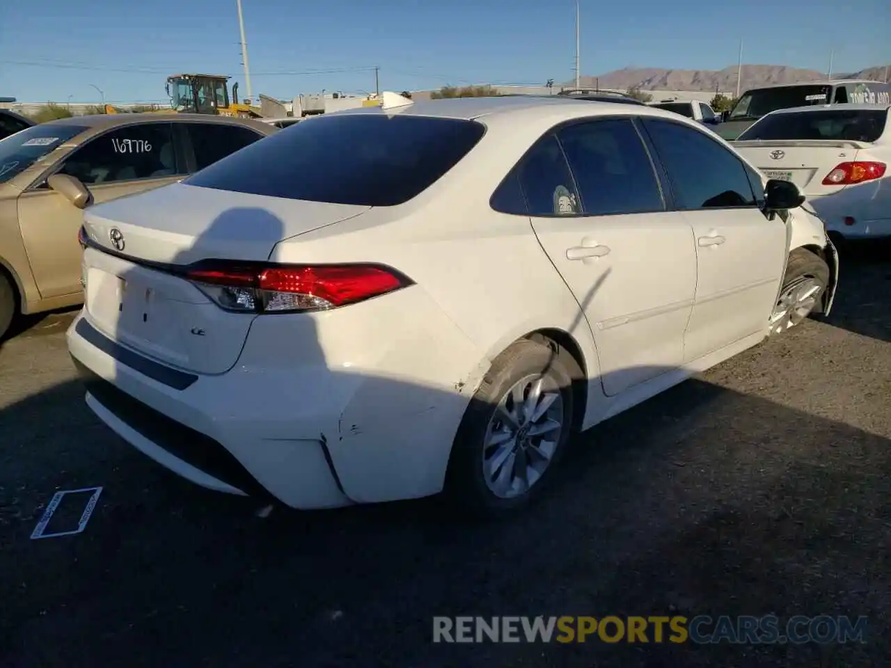 4 Photograph of a damaged car JTDVPMAEXMJ169509 TOYOTA COROLLA 2021