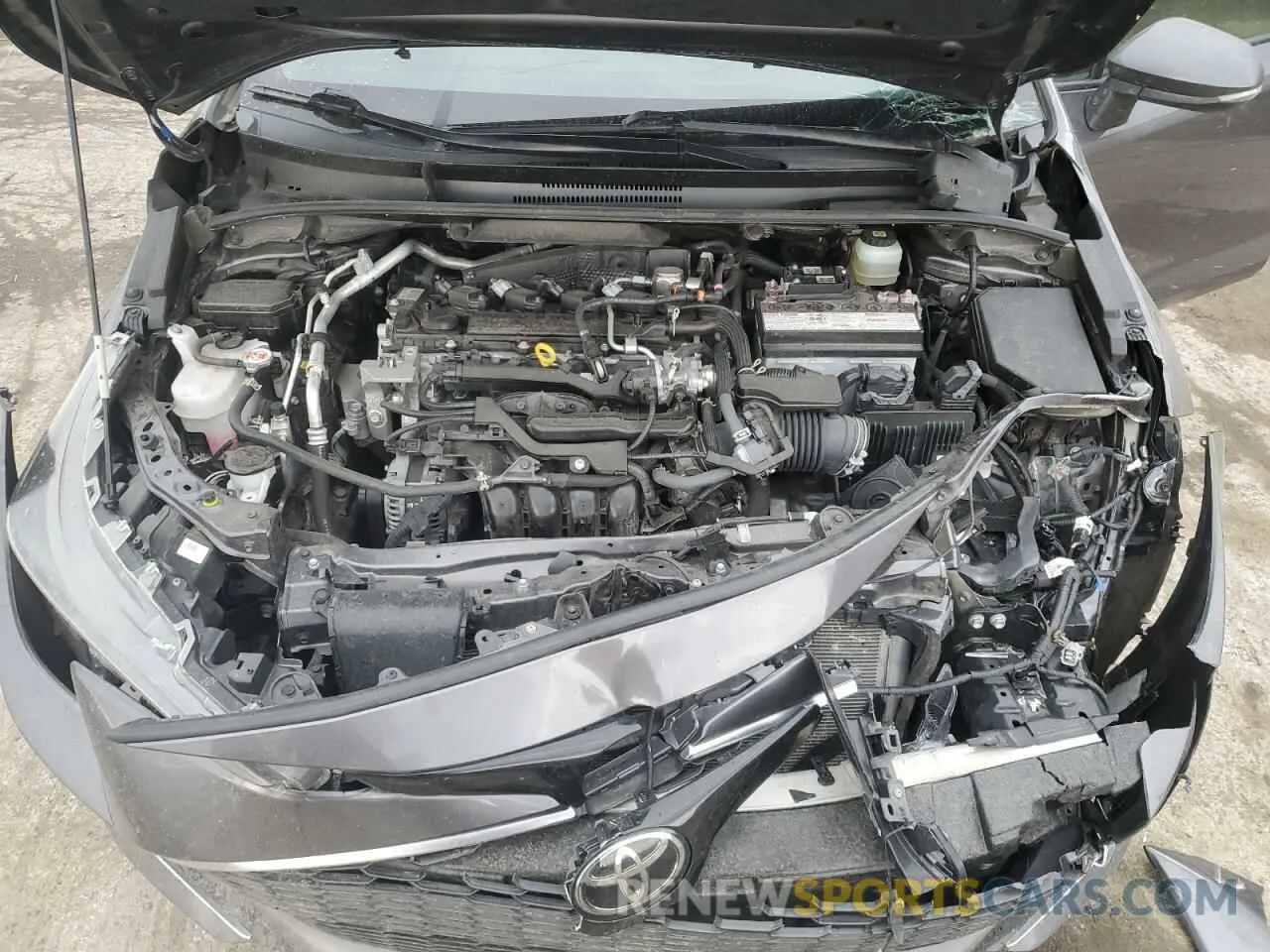 11 Photograph of a damaged car JTNA4MBE0M3133124 TOYOTA COROLLA 2021