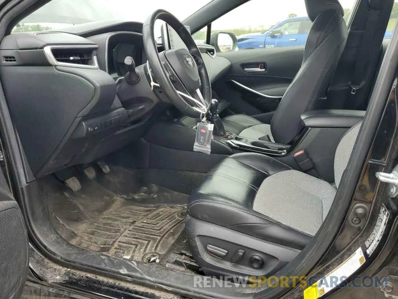 8 Photograph of a damaged car JTNA4MBE3M3133568 TOYOTA COROLLA 2021