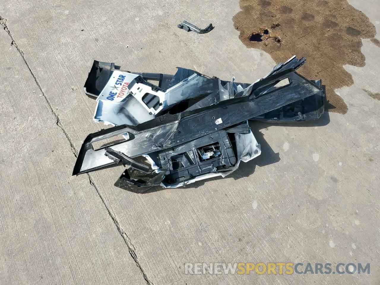 12 Photograph of a damaged car JTNB4MBE5M3126321 TOYOTA COROLLA 2021