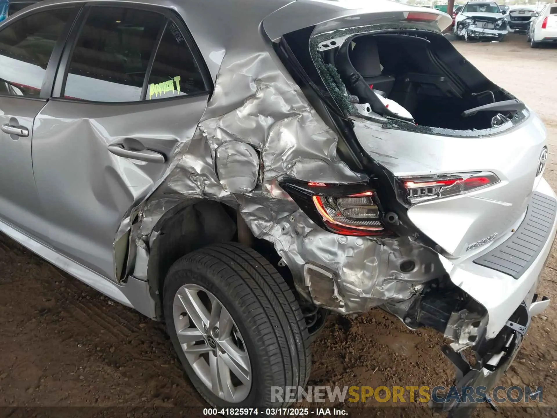 6 Photograph of a damaged car JTNB4MBE6M3126568 TOYOTA COROLLA 2021