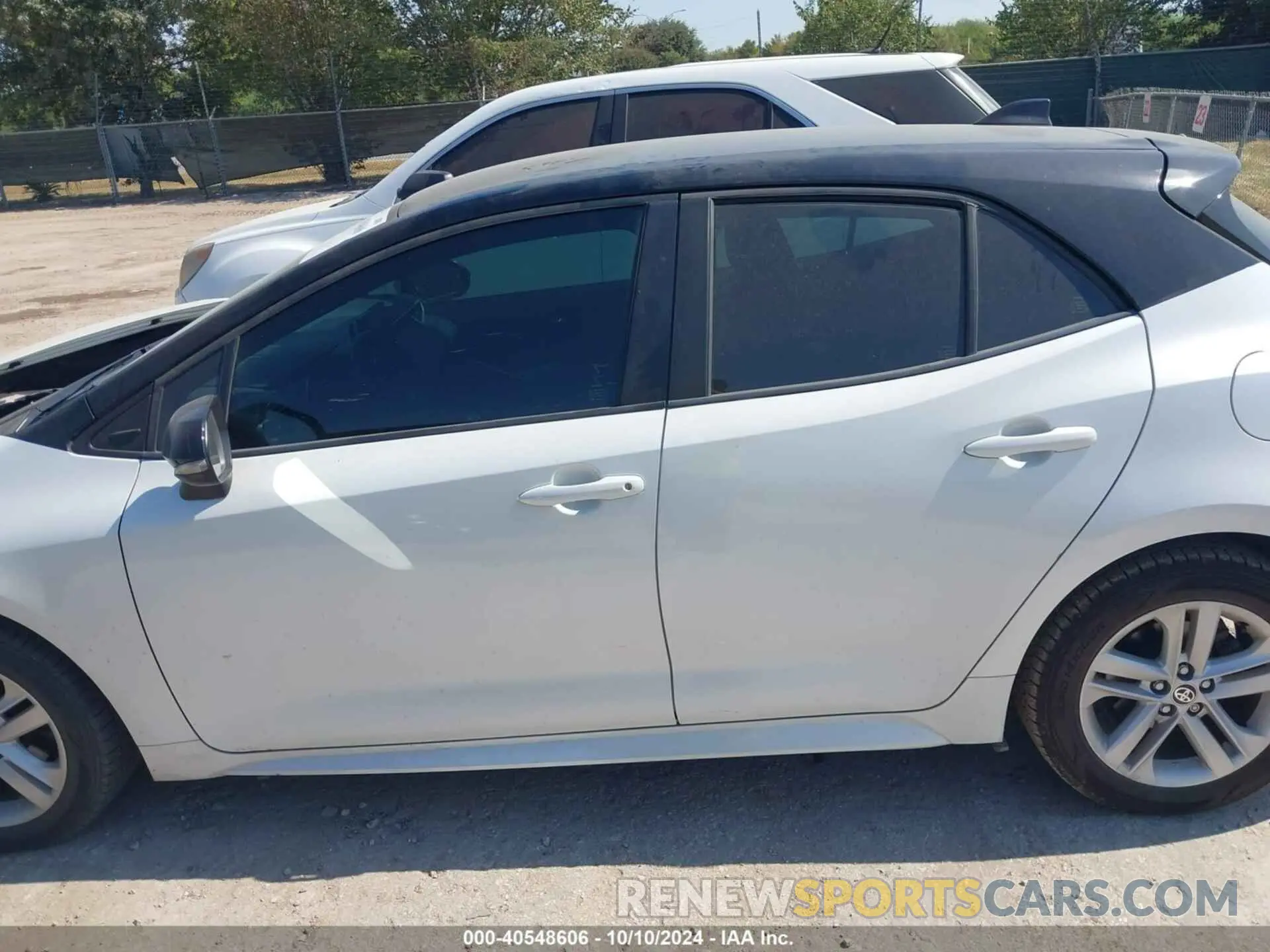 14 Photograph of a damaged car JTNB4MBE6M3137232 TOYOTA COROLLA 2021