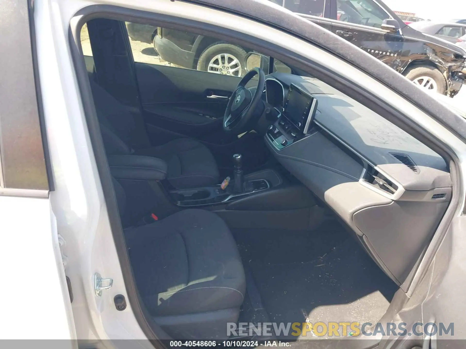 5 Photograph of a damaged car JTNB4MBE6M3137232 TOYOTA COROLLA 2021
