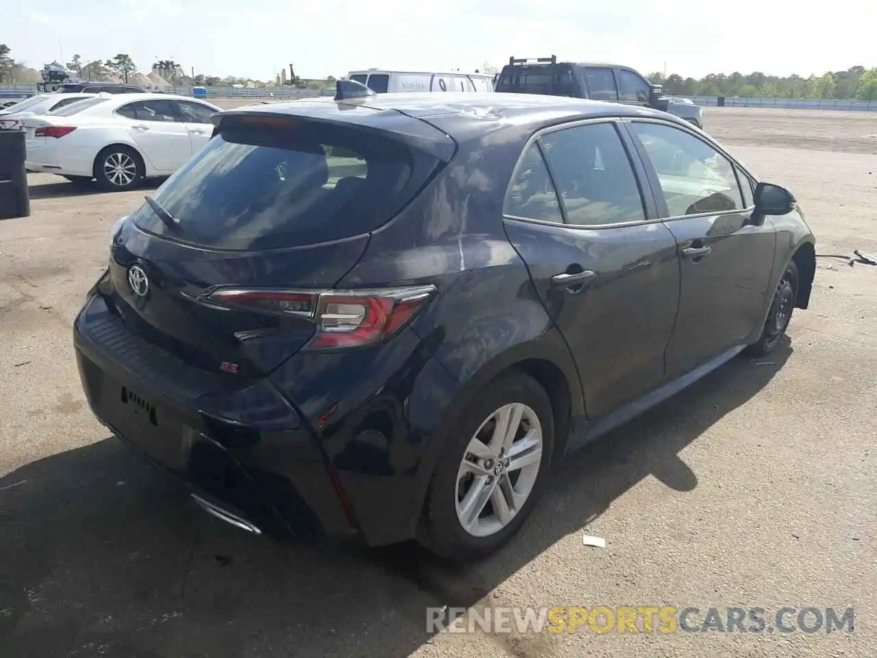 4 Photograph of a damaged car JTNB4MBE8M3146515 TOYOTA COROLLA 2021