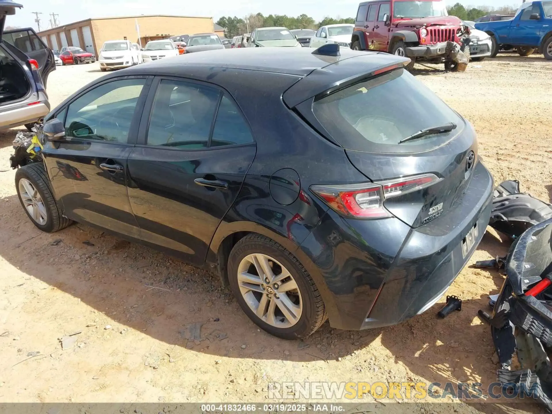3 Photograph of a damaged car JTNB4MBEXM3146368 TOYOTA COROLLA 2021