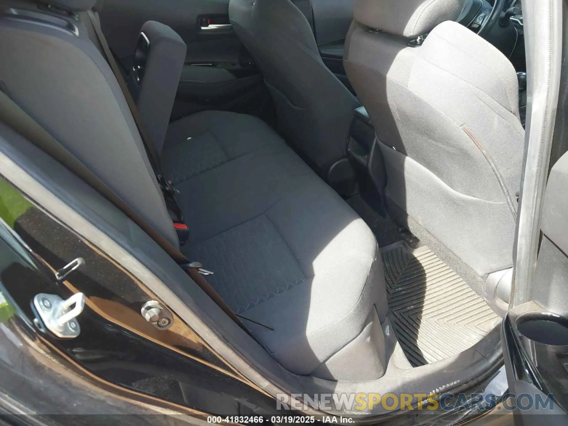 8 Photograph of a damaged car JTNB4MBEXM3146368 TOYOTA COROLLA 2021