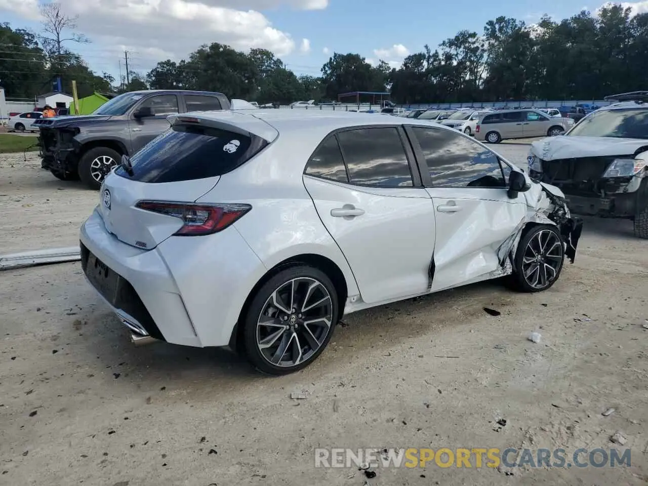 3 Photograph of a damaged car JTNC4MBE0M3114470 TOYOTA COROLLA 2021