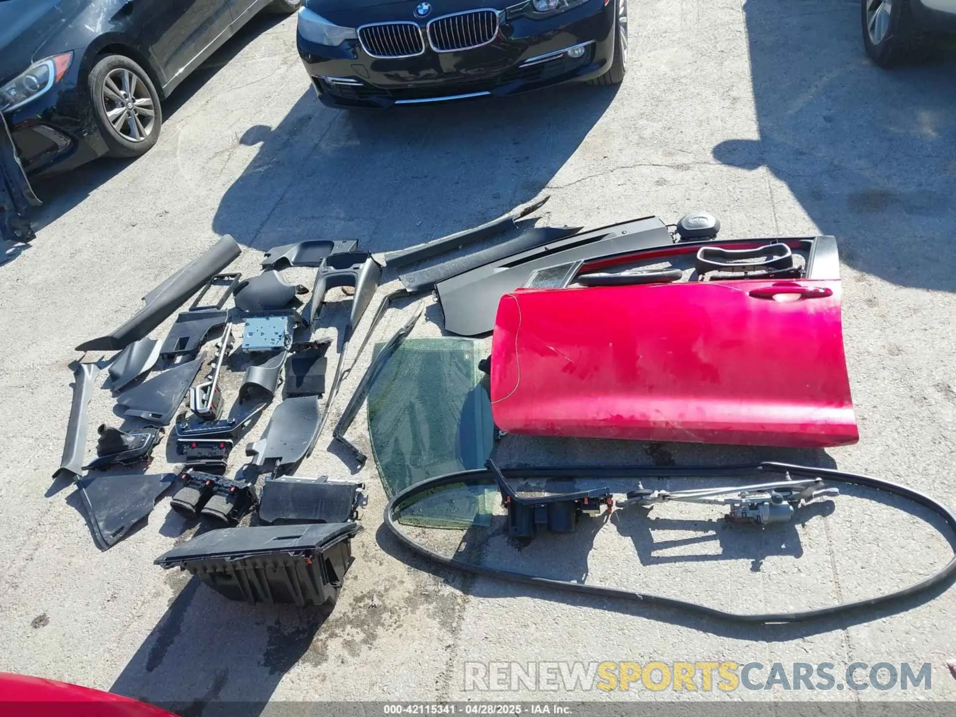 12 Photograph of a damaged car JTNC4MBE4M3138772 TOYOTA COROLLA 2021
