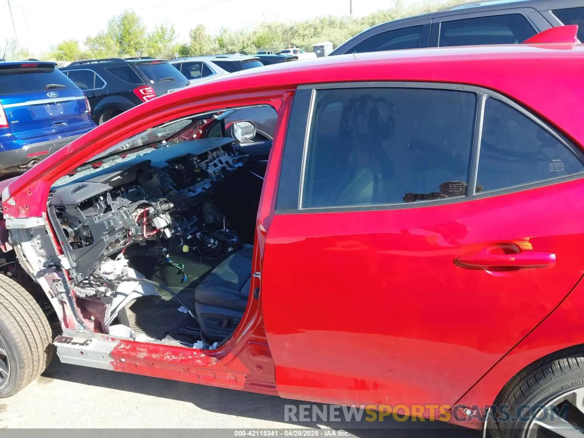 15 Photograph of a damaged car JTNC4MBE4M3138772 TOYOTA COROLLA 2021