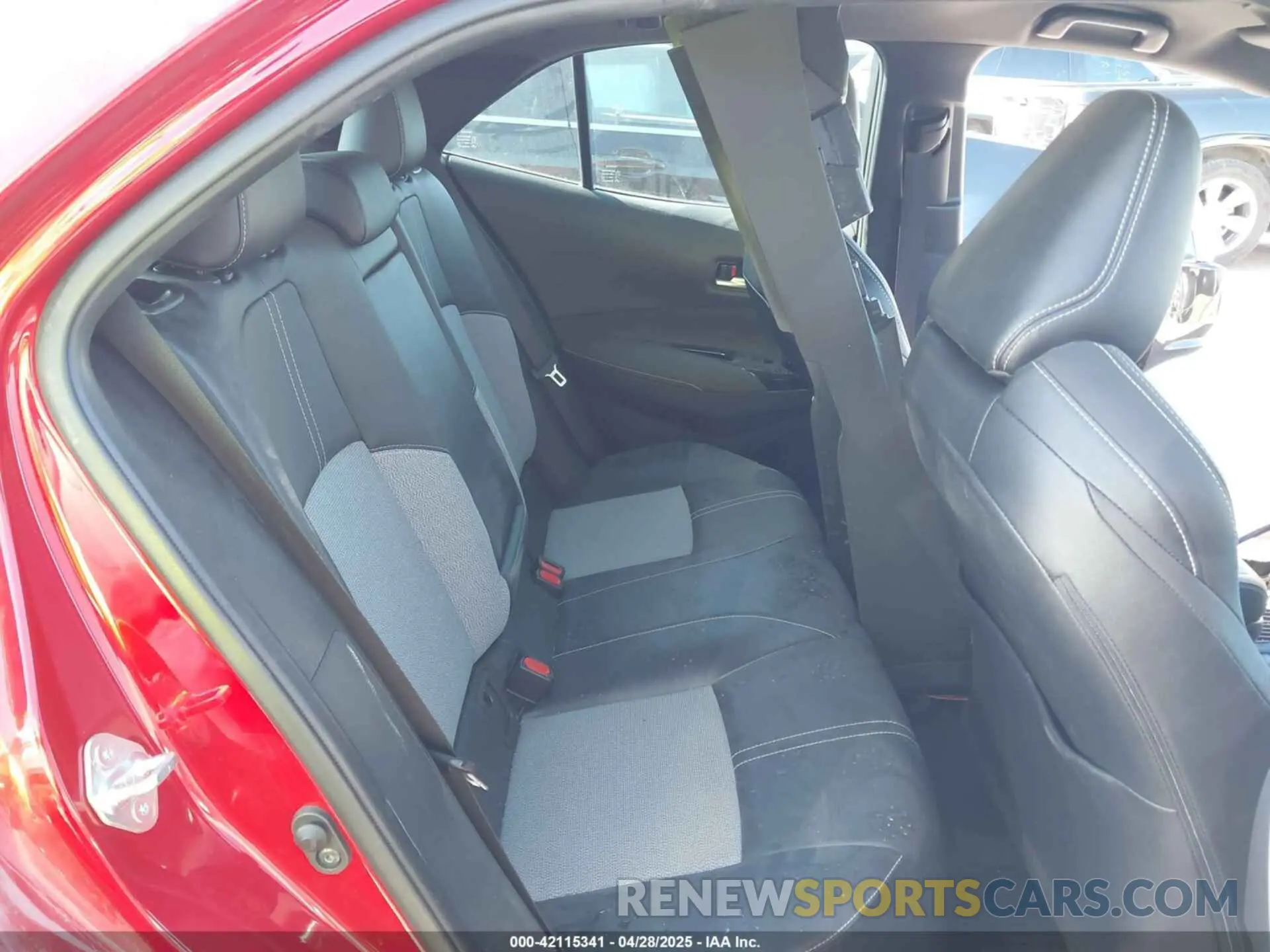 8 Photograph of a damaged car JTNC4MBE4M3138772 TOYOTA COROLLA 2021
