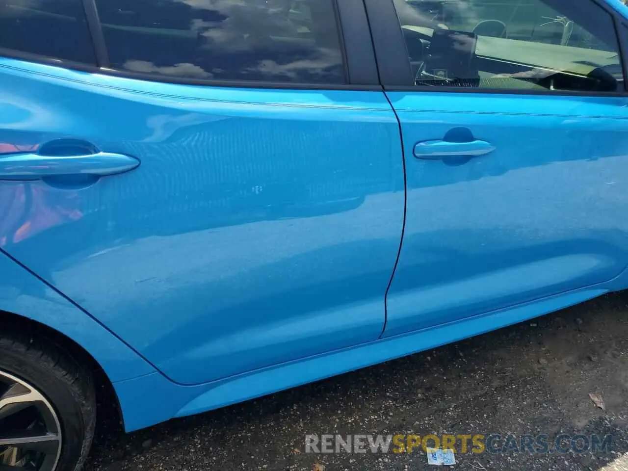 12 Photograph of a damaged car JTNC4MBE5M3106204 TOYOTA COROLLA 2021