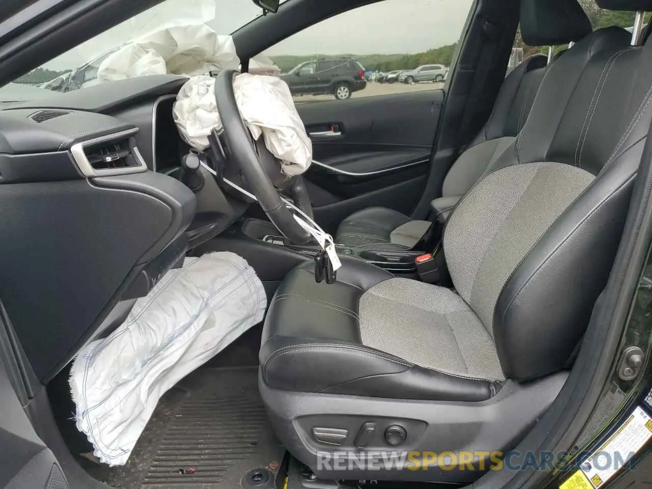 7 Photograph of a damaged car JTNC4MBE5M3133676 TOYOTA COROLLA 2021