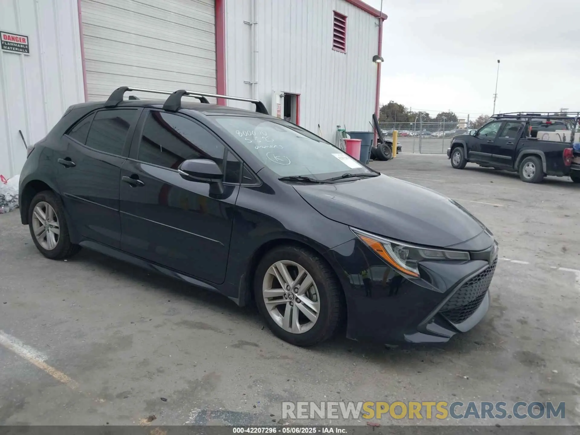 1 Photograph of a damaged car JTND4MBE0M3121357 TOYOTA COROLLA 2021