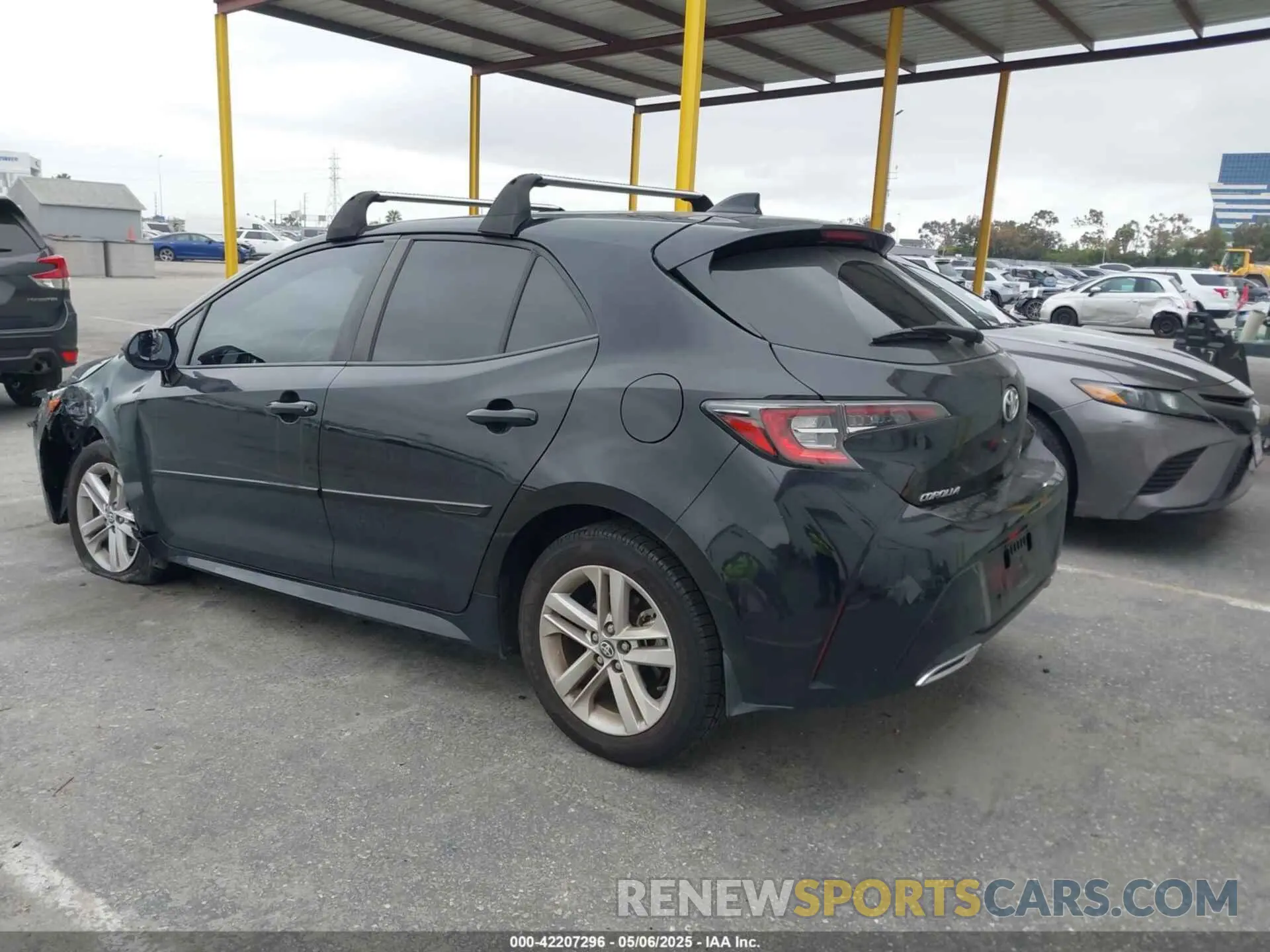 3 Photograph of a damaged car JTND4MBE0M3121357 TOYOTA COROLLA 2021