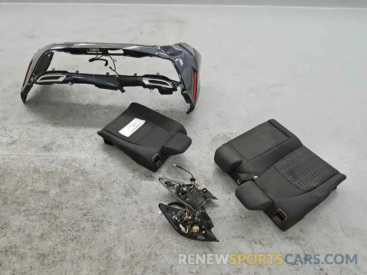 12 Photograph of a damaged car JTND4MBE1M3123019 TOYOTA COROLLA 2021