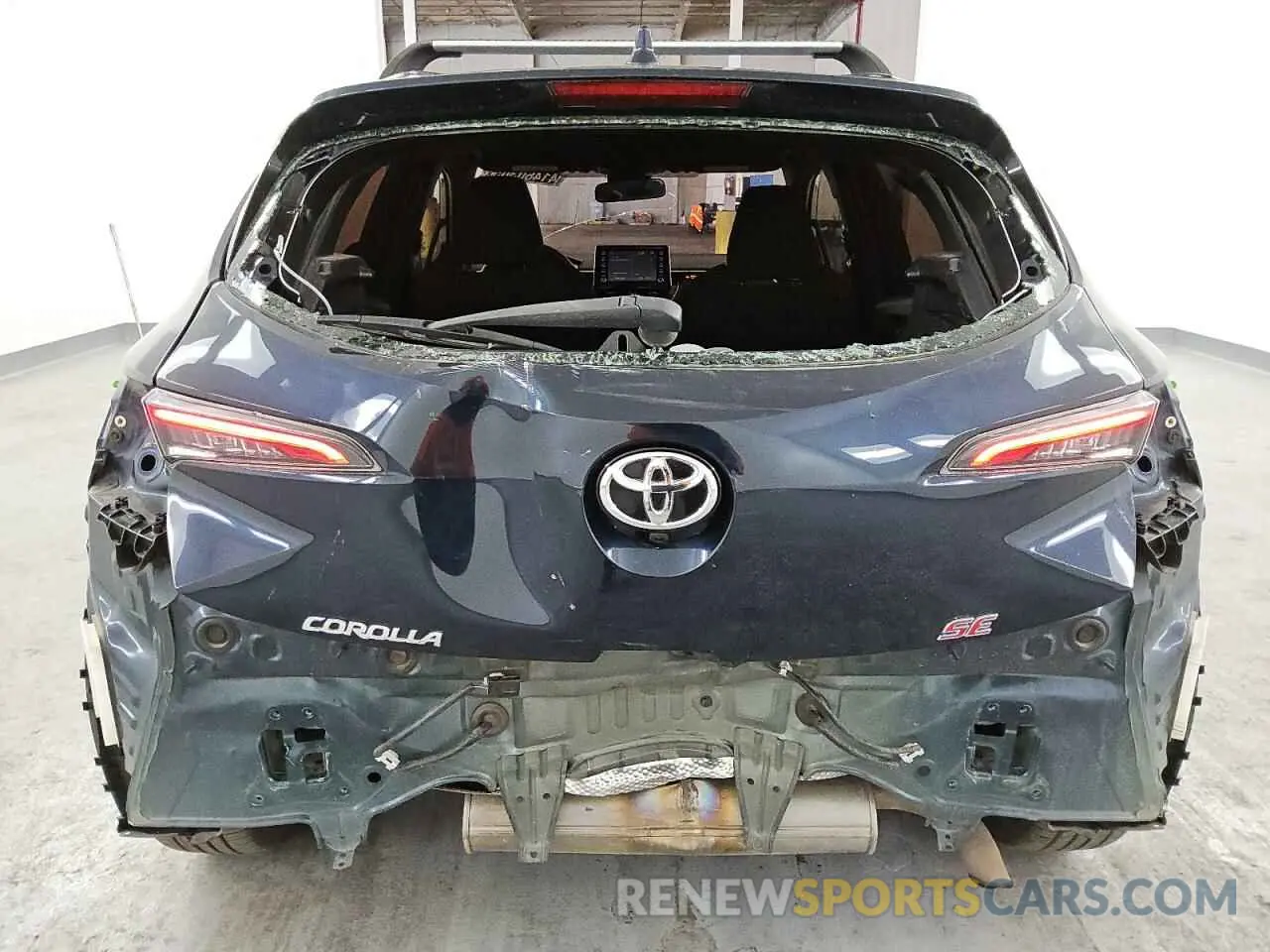 6 Photograph of a damaged car JTND4MBE1M3123019 TOYOTA COROLLA 2021