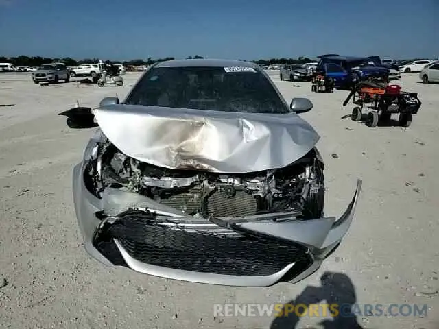 11 Photograph of a damaged car JTND4MBE1M3126373 TOYOTA COROLLA 2021