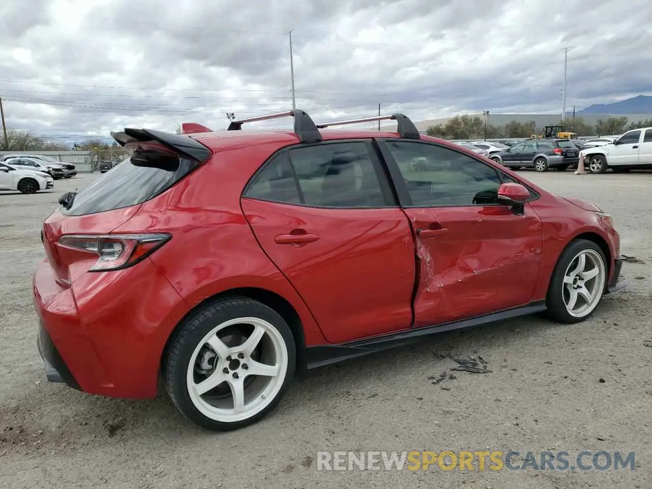 3 Photograph of a damaged car JTND4MBE2M3106889 TOYOTA COROLLA 2021