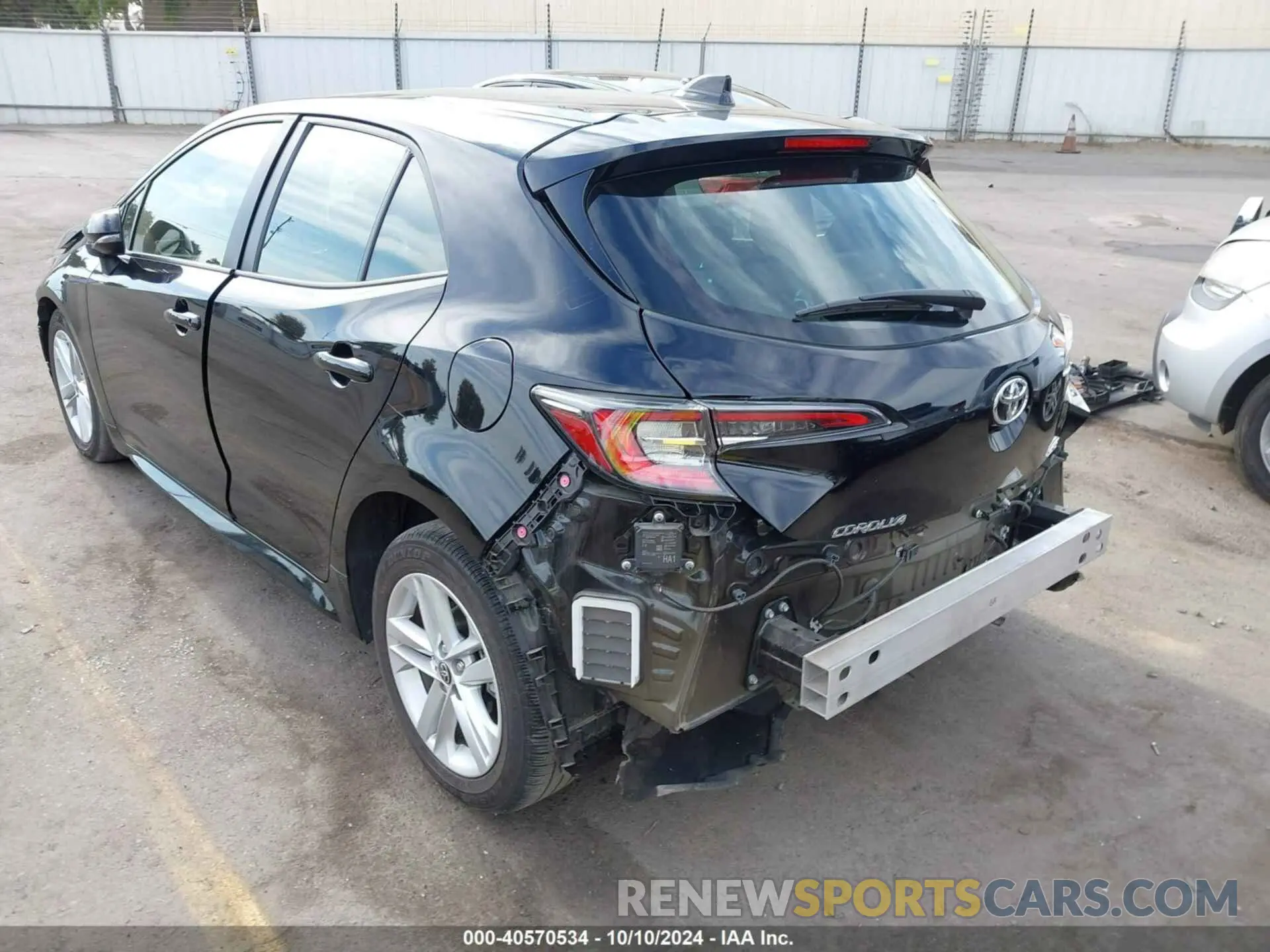 21 Photograph of a damaged car JTND4MBE2M3112157 TOYOTA COROLLA 2021