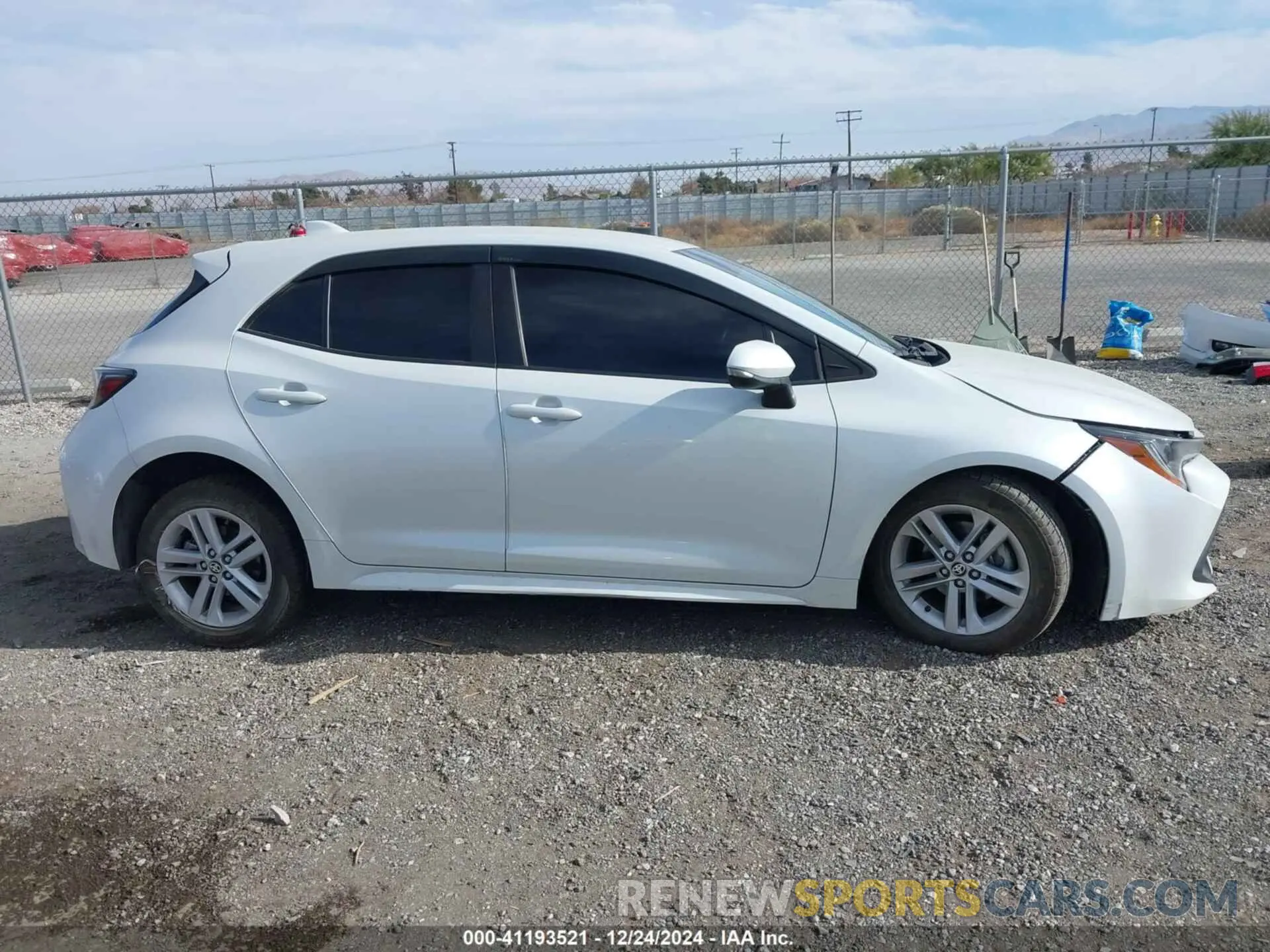 13 Photograph of a damaged car JTND4MBE2M3131730 TOYOTA COROLLA 2021