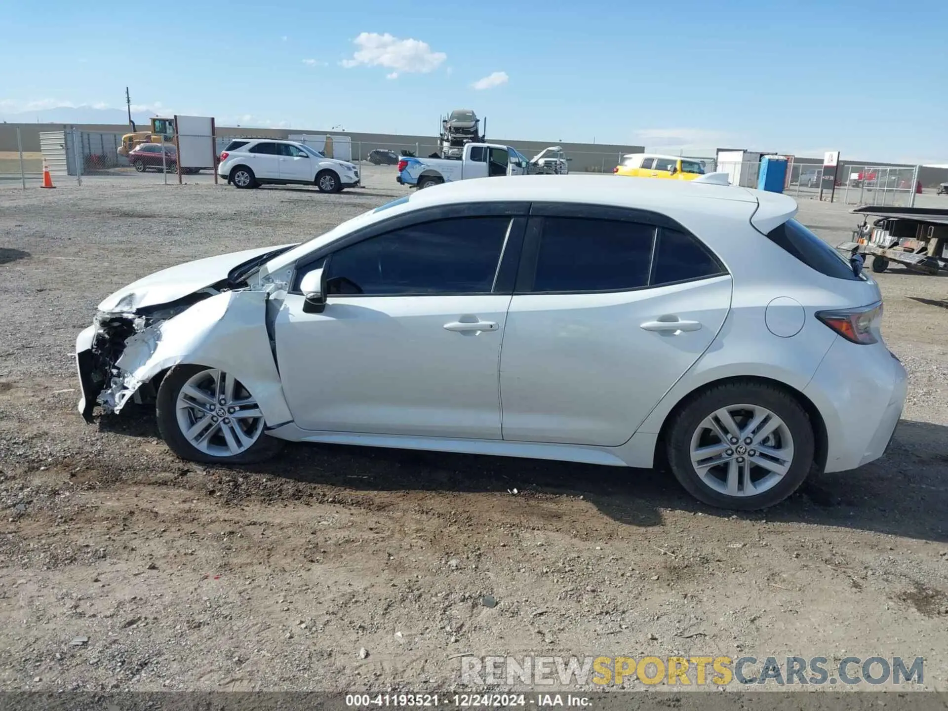 14 Photograph of a damaged car JTND4MBE2M3131730 TOYOTA COROLLA 2021