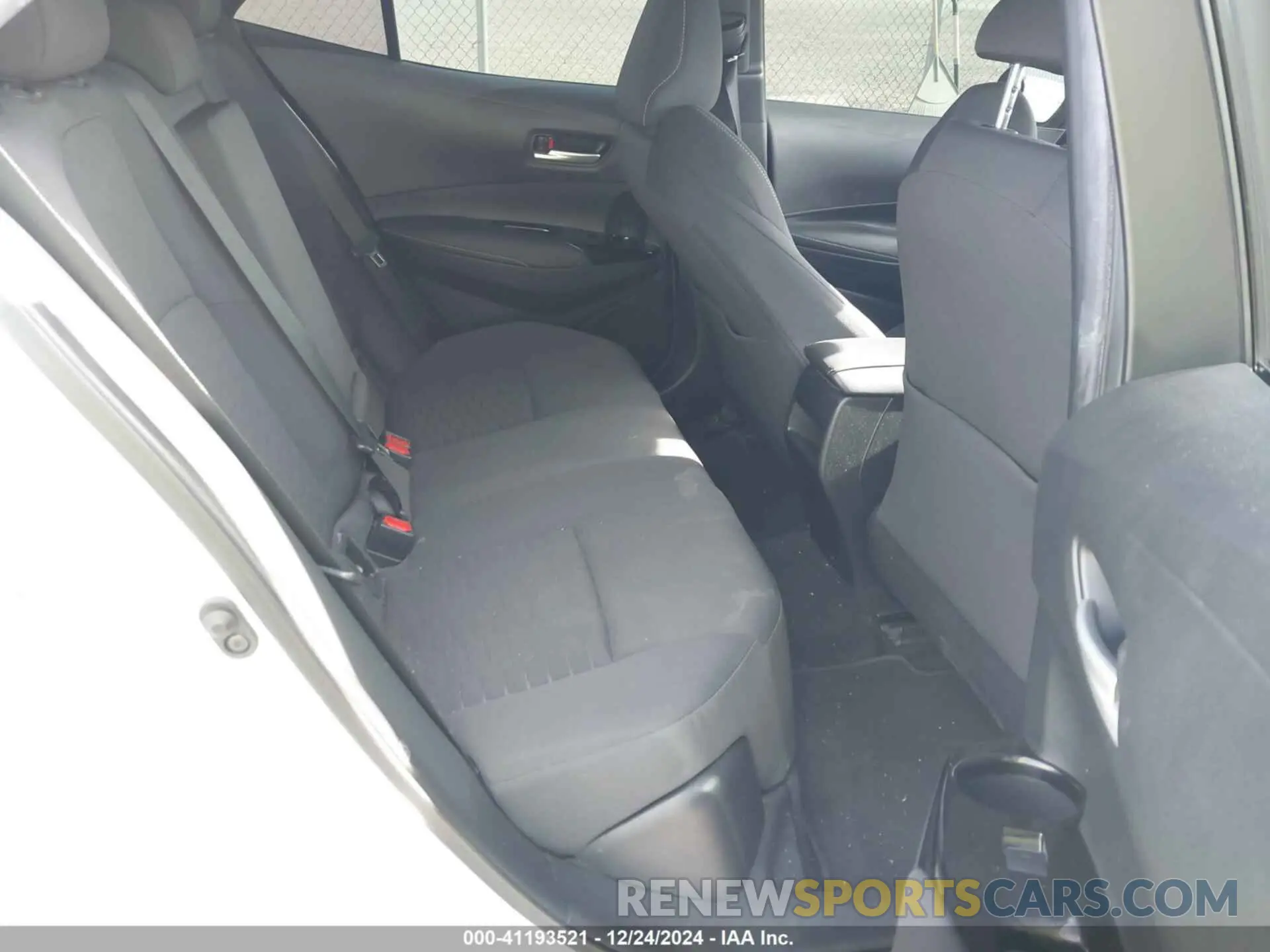 8 Photograph of a damaged car JTND4MBE2M3131730 TOYOTA COROLLA 2021