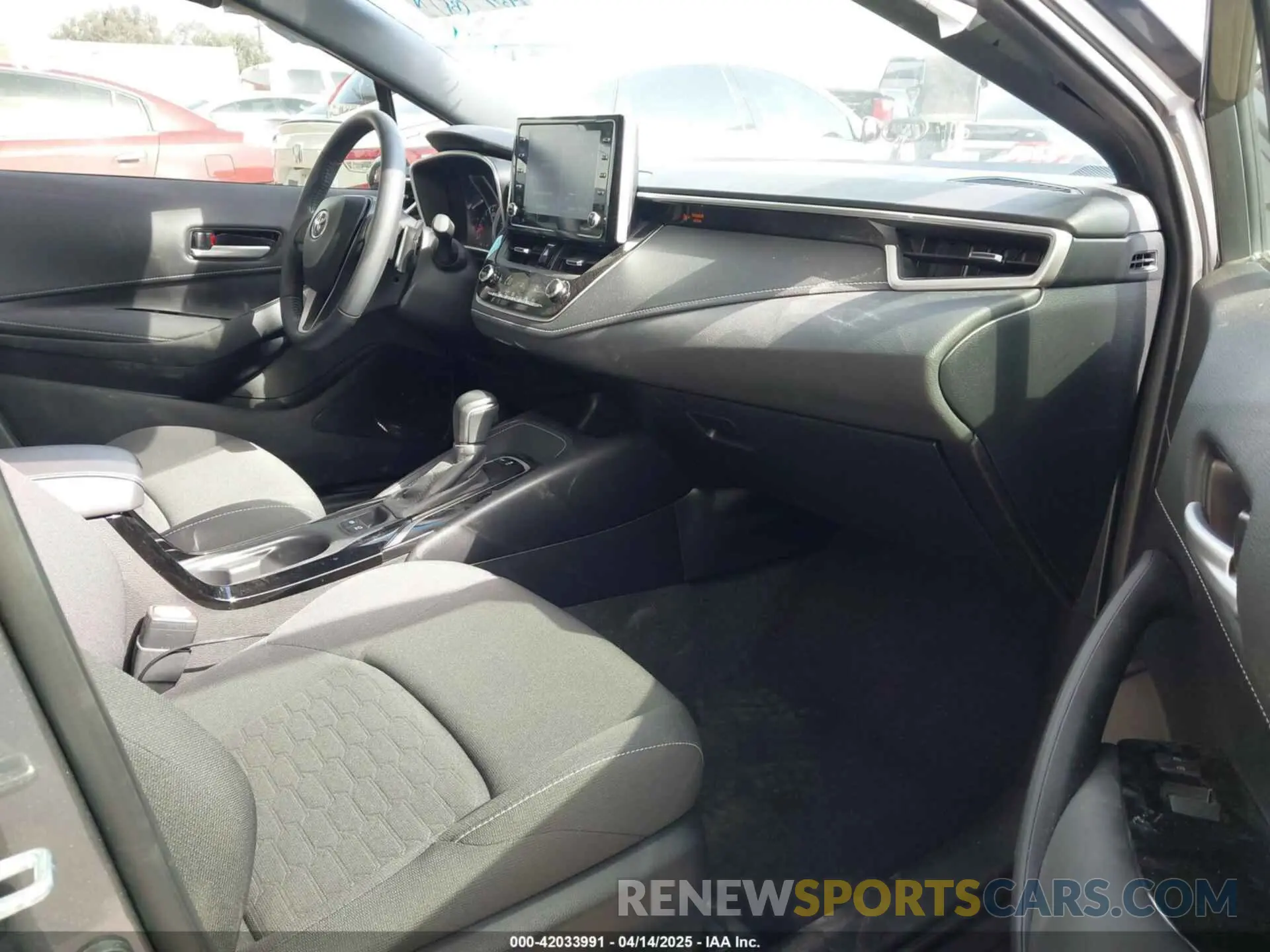 5 Photograph of a damaged car JTND4MBE3M3127668 TOYOTA COROLLA 2021