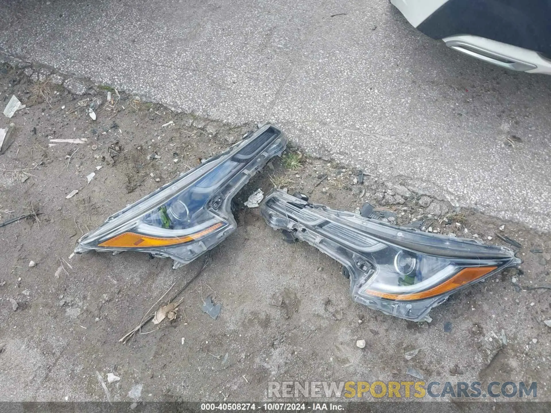 12 Photograph of a damaged car JTND4MBE3M3131638 TOYOTA COROLLA 2021
