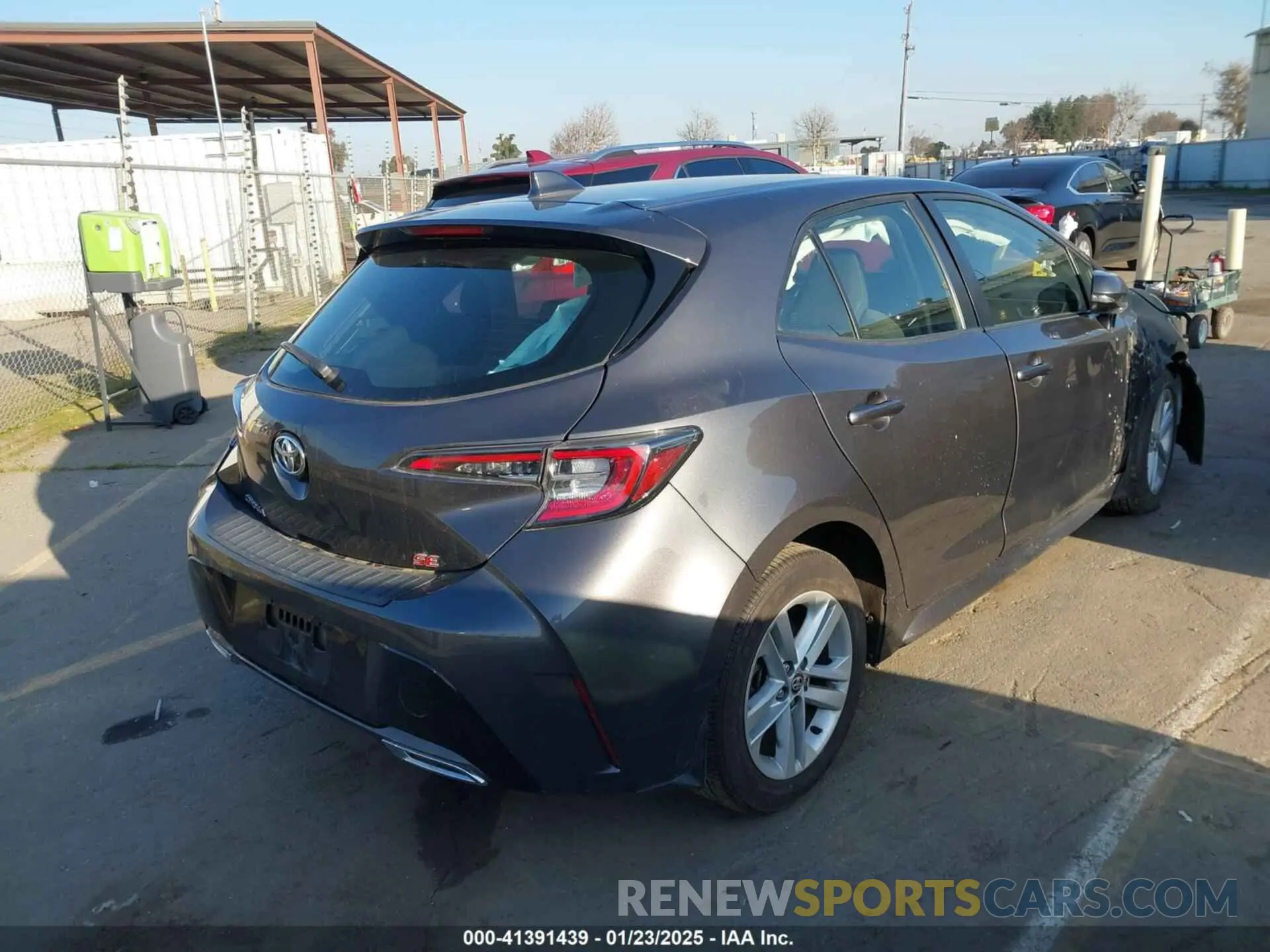 4 Photograph of a damaged car JTND4MBE4M3106053 TOYOTA COROLLA 2021