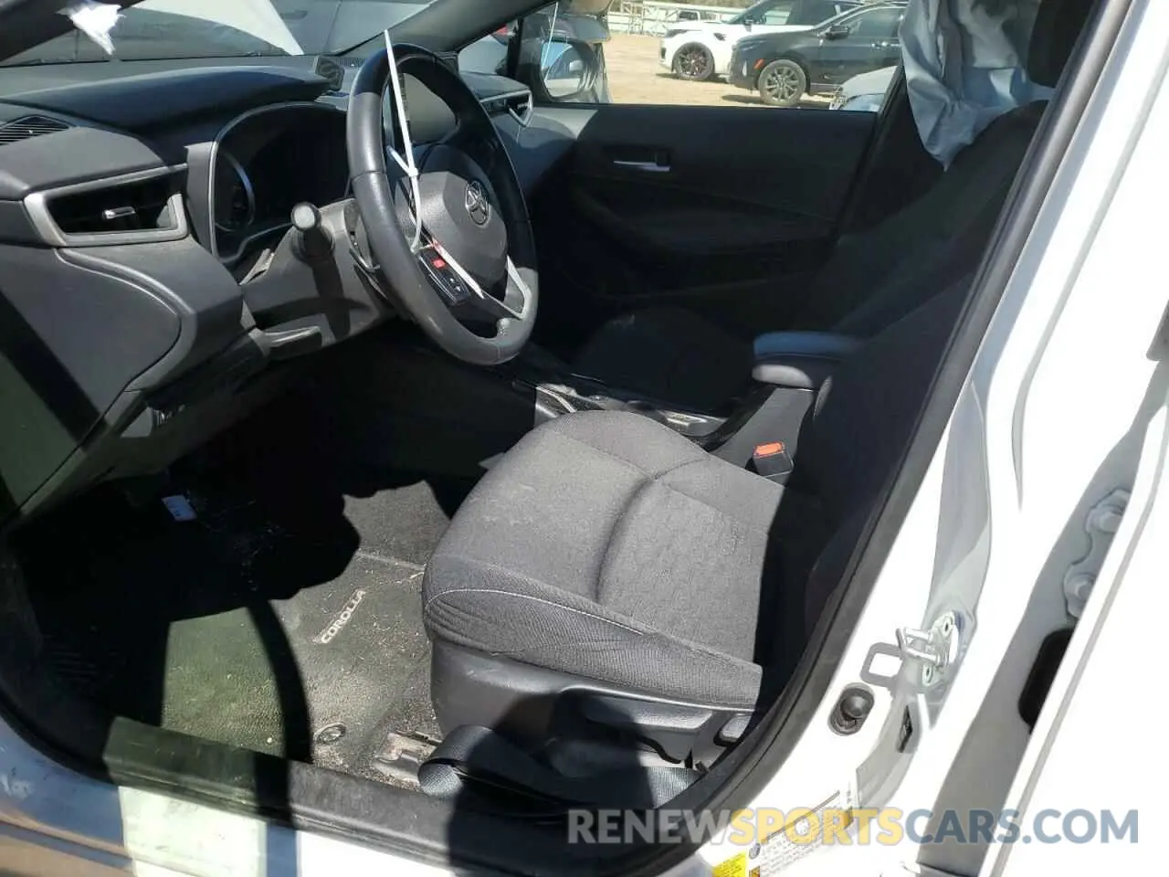 7 Photograph of a damaged car JTND4MBE4M3132376 TOYOTA COROLLA 2021