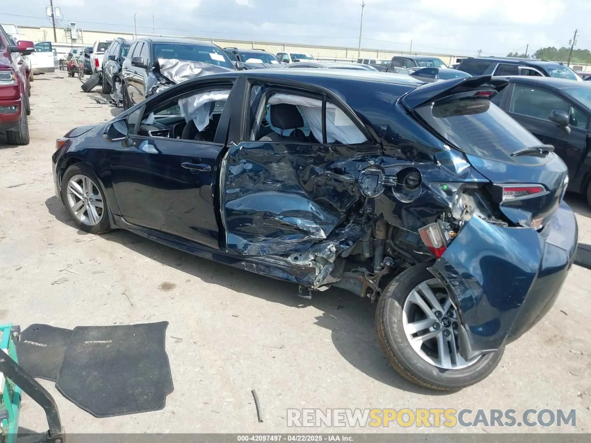 3 Photograph of a damaged car JTND4MBE5M3130281 TOYOTA COROLLA 2021