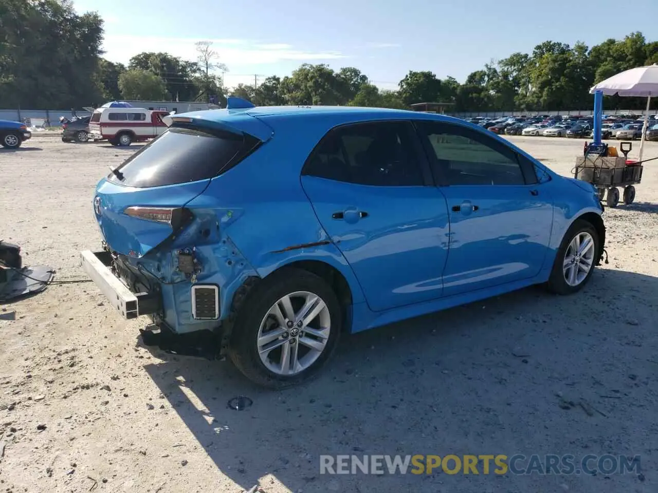 3 Photograph of a damaged car JTND4MBE5M3135173 TOYOTA COROLLA 2021