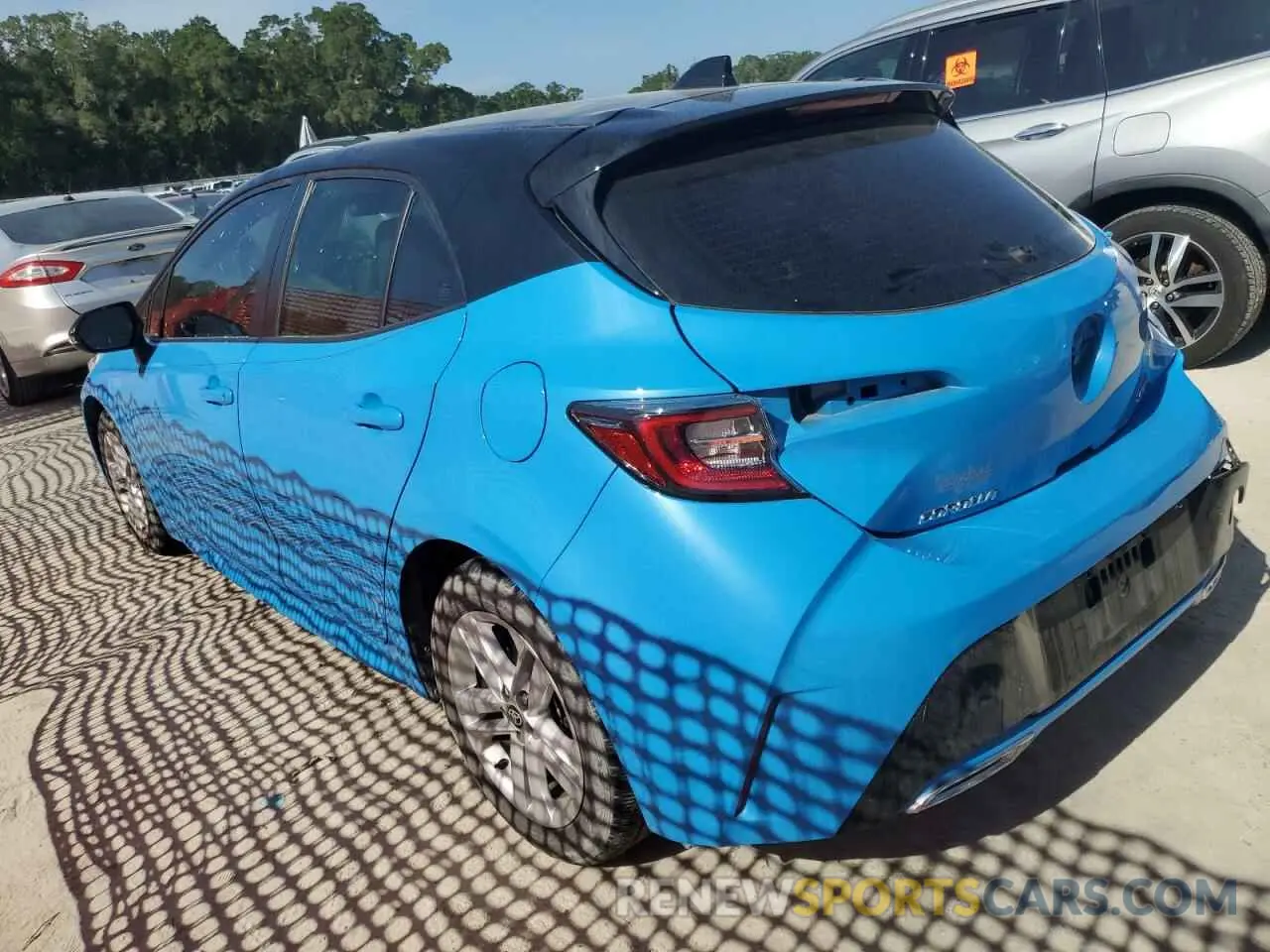 2 Photograph of a damaged car JTND4MBE6M3137790 TOYOTA COROLLA 2021