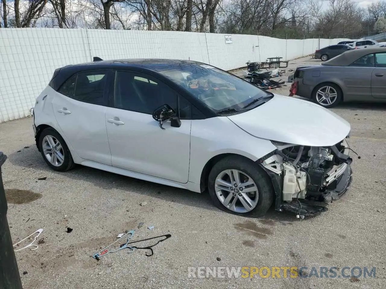 4 Photograph of a damaged car JTND4MBE7M3110694 TOYOTA COROLLA 2021