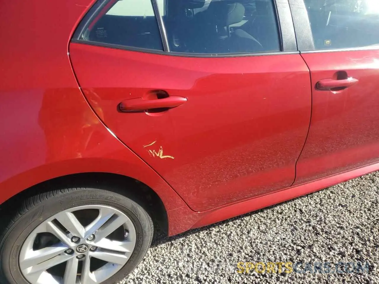 12 Photograph of a damaged car JTND4MBE7M3137782 TOYOTA COROLLA 2021