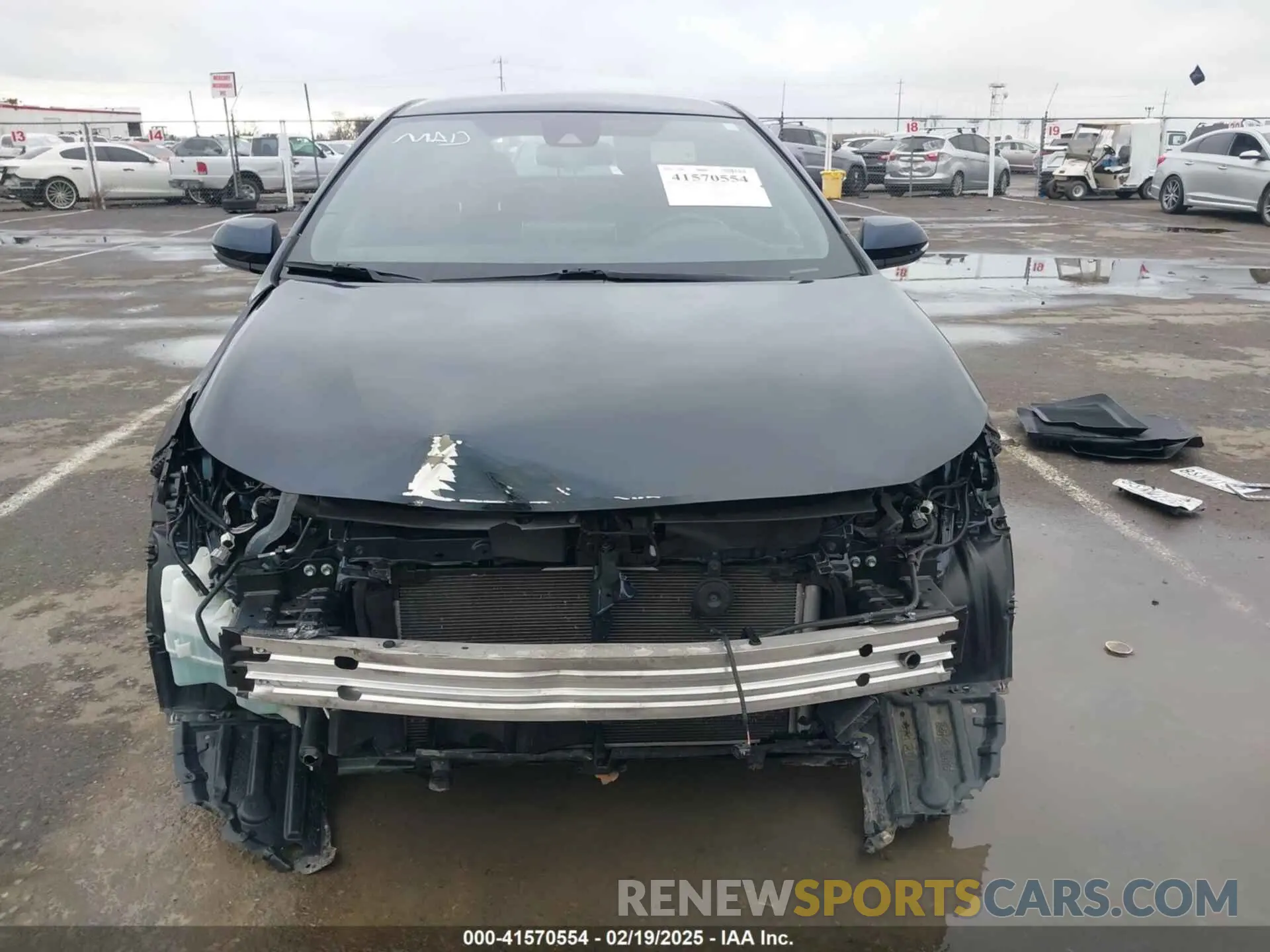 13 Photograph of a damaged car JTND4MBE8M3107240 TOYOTA COROLLA 2021