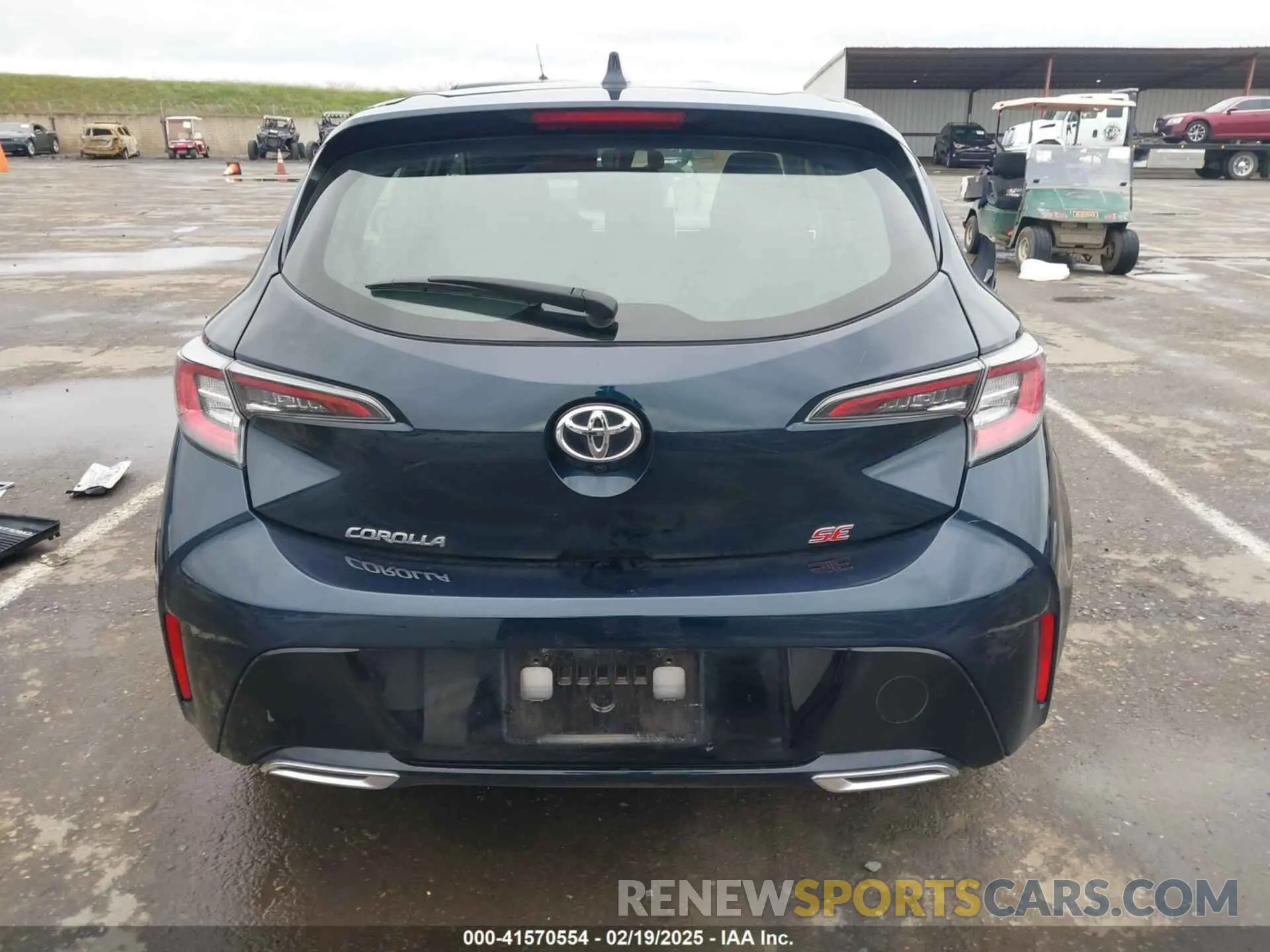 17 Photograph of a damaged car JTND4MBE8M3107240 TOYOTA COROLLA 2021