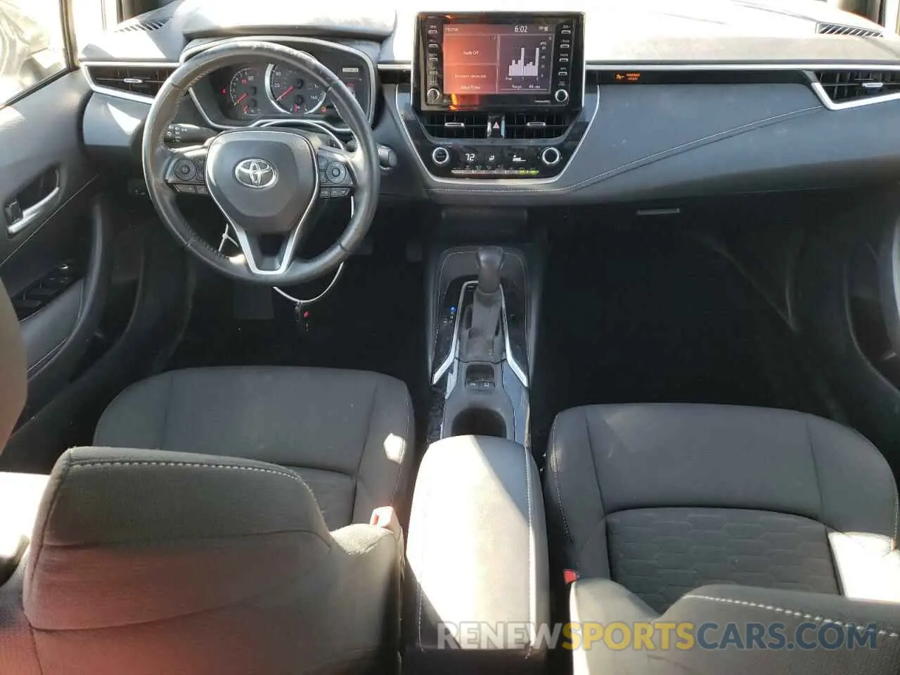 8 Photograph of a damaged car JTND4MBE8M3128069 TOYOTA COROLLA 2021