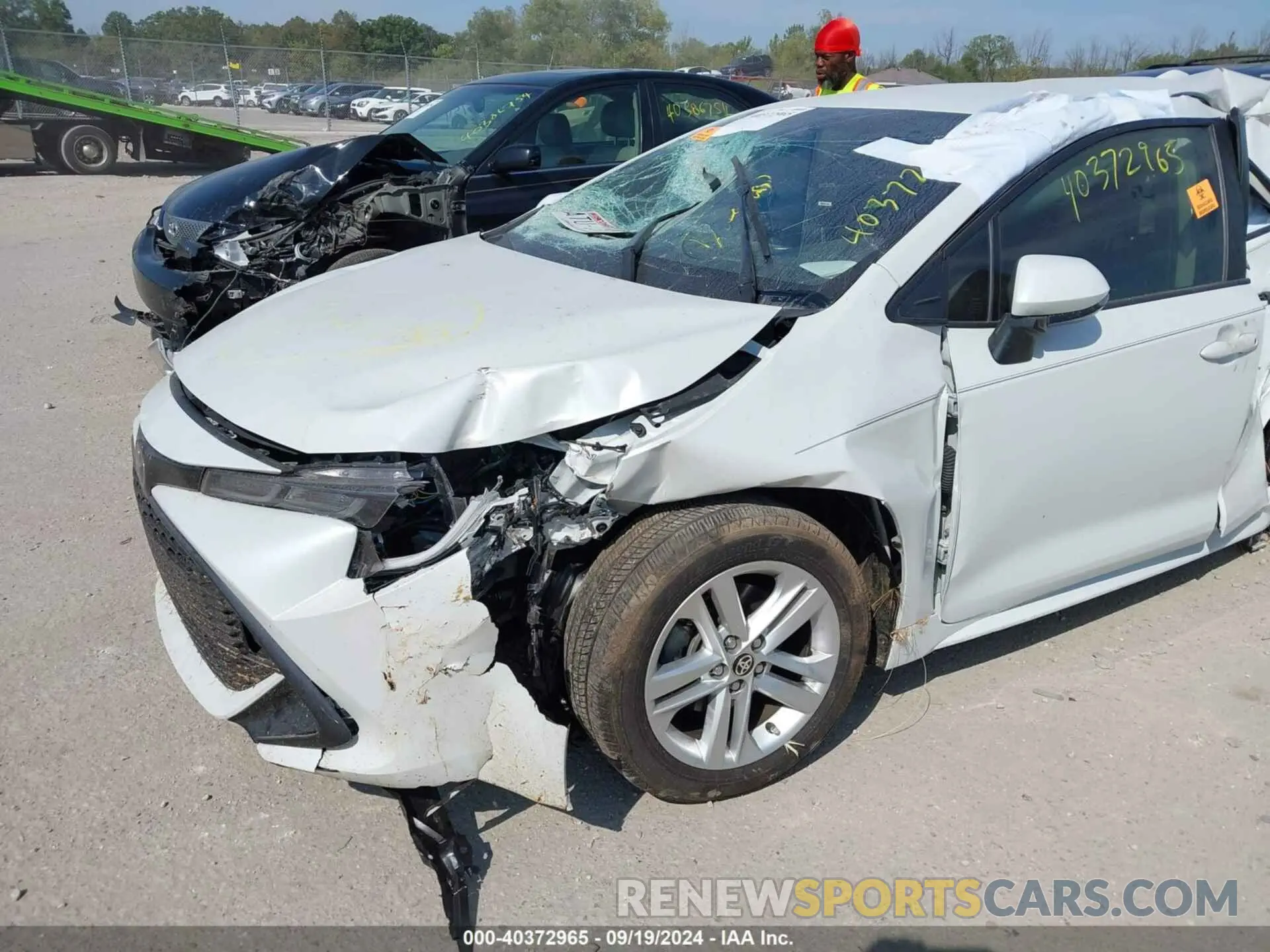 12 Photograph of a damaged car JTND4MBE8M3128346 TOYOTA COROLLA 2021