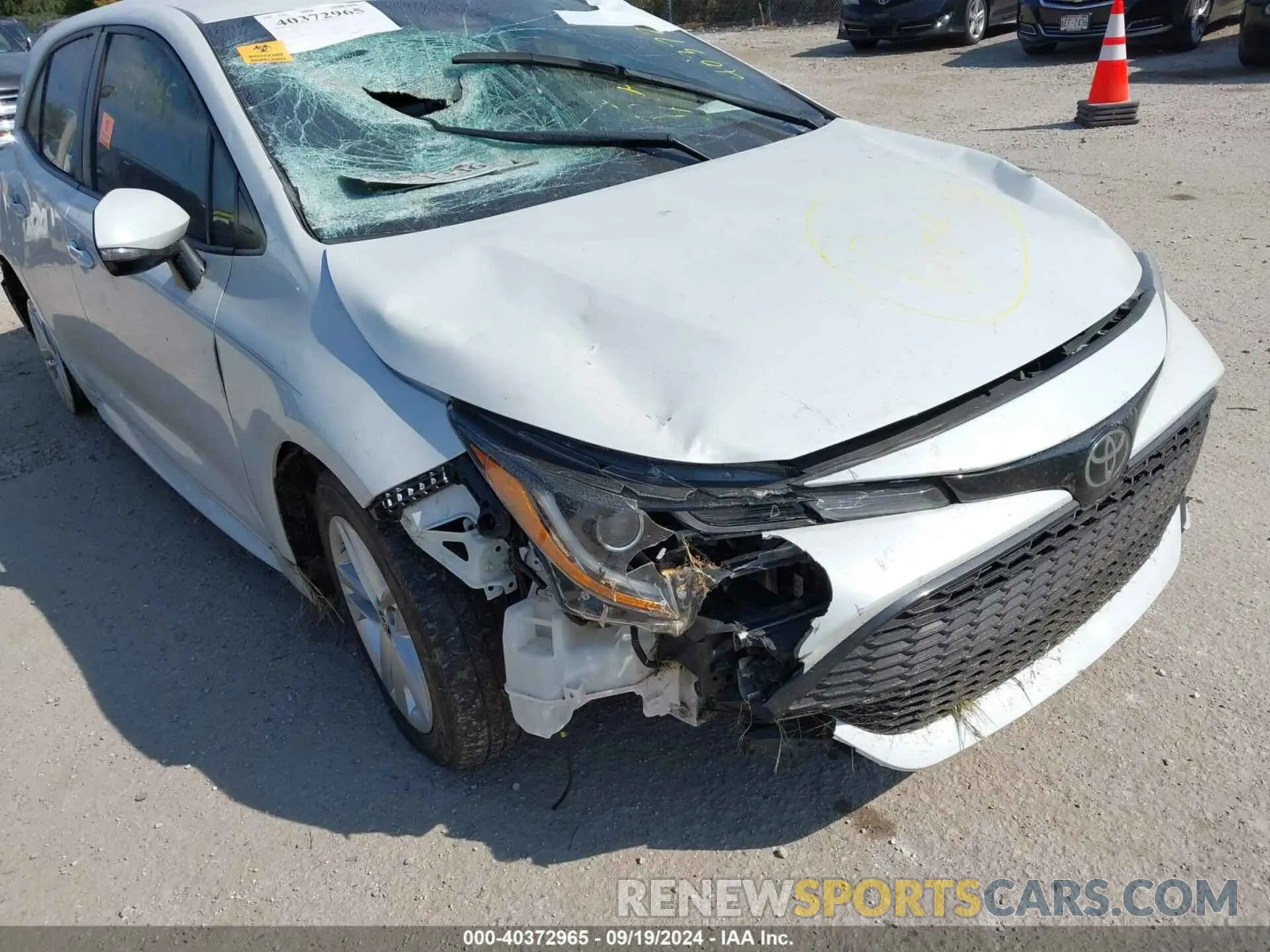 13 Photograph of a damaged car JTND4MBE8M3128346 TOYOTA COROLLA 2021