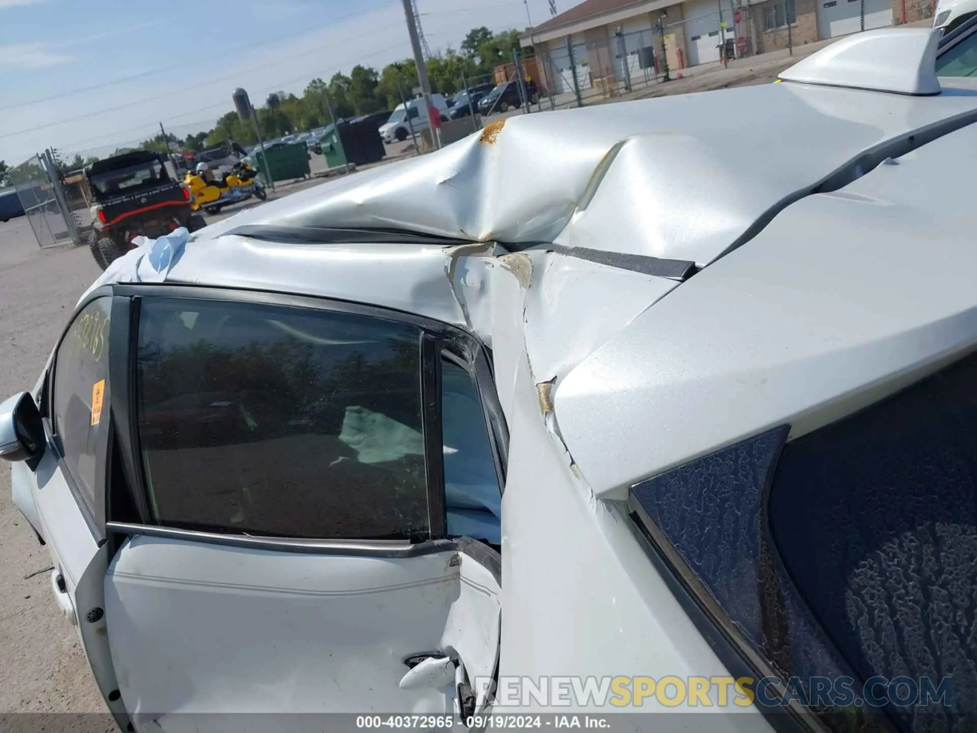 16 Photograph of a damaged car JTND4MBE8M3128346 TOYOTA COROLLA 2021
