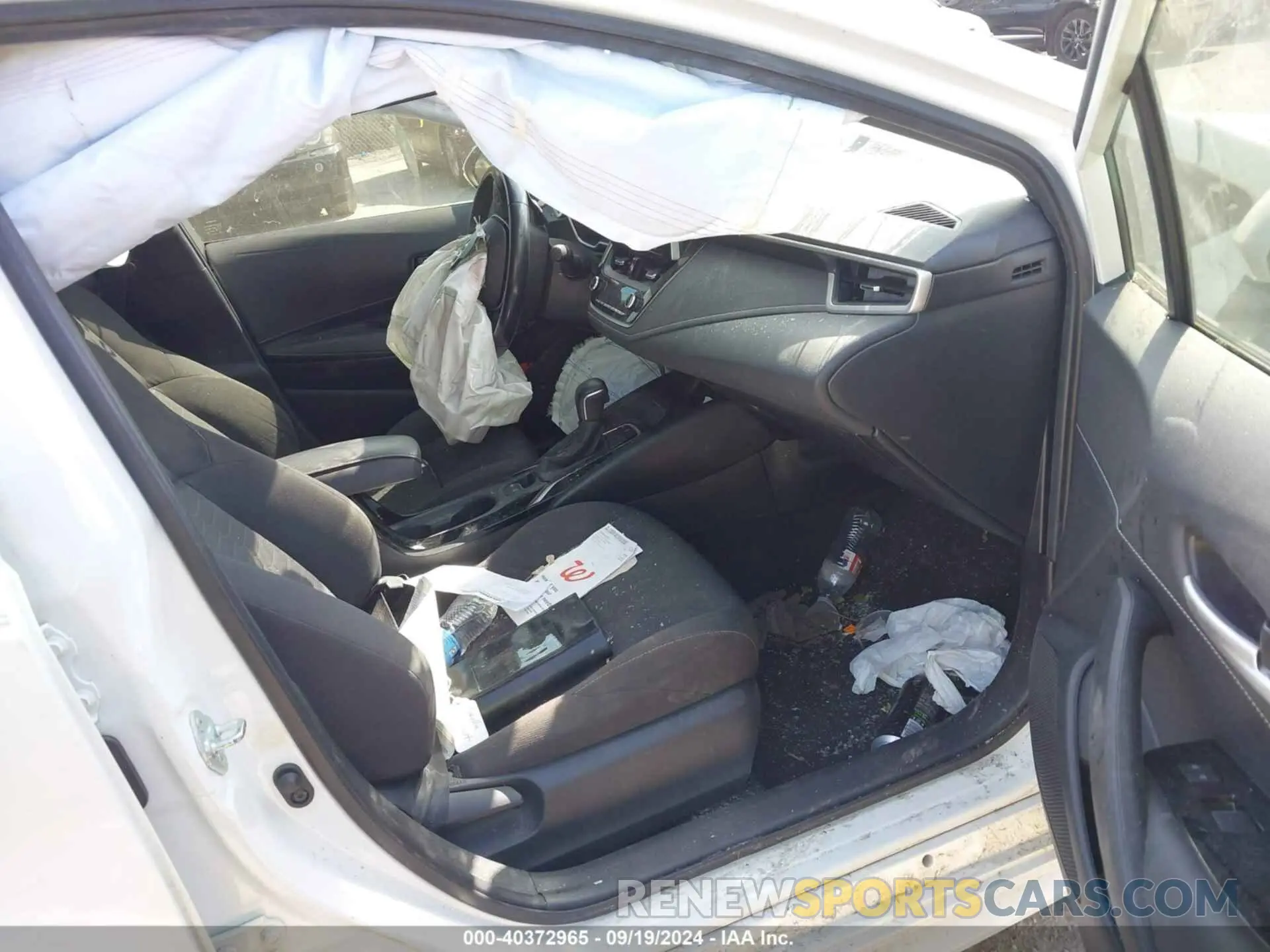 5 Photograph of a damaged car JTND4MBE8M3128346 TOYOTA COROLLA 2021